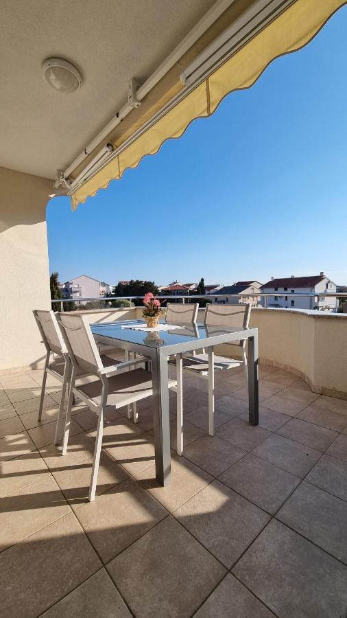Apartmani Palma Novalja Exterior foto